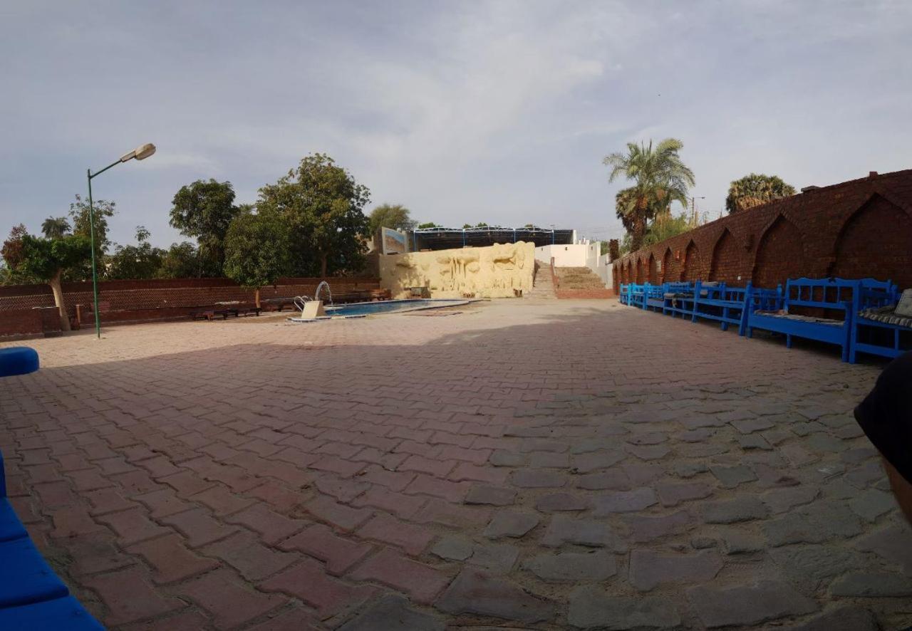 Al Baeirat Hotel Luxor Eksteriør billede