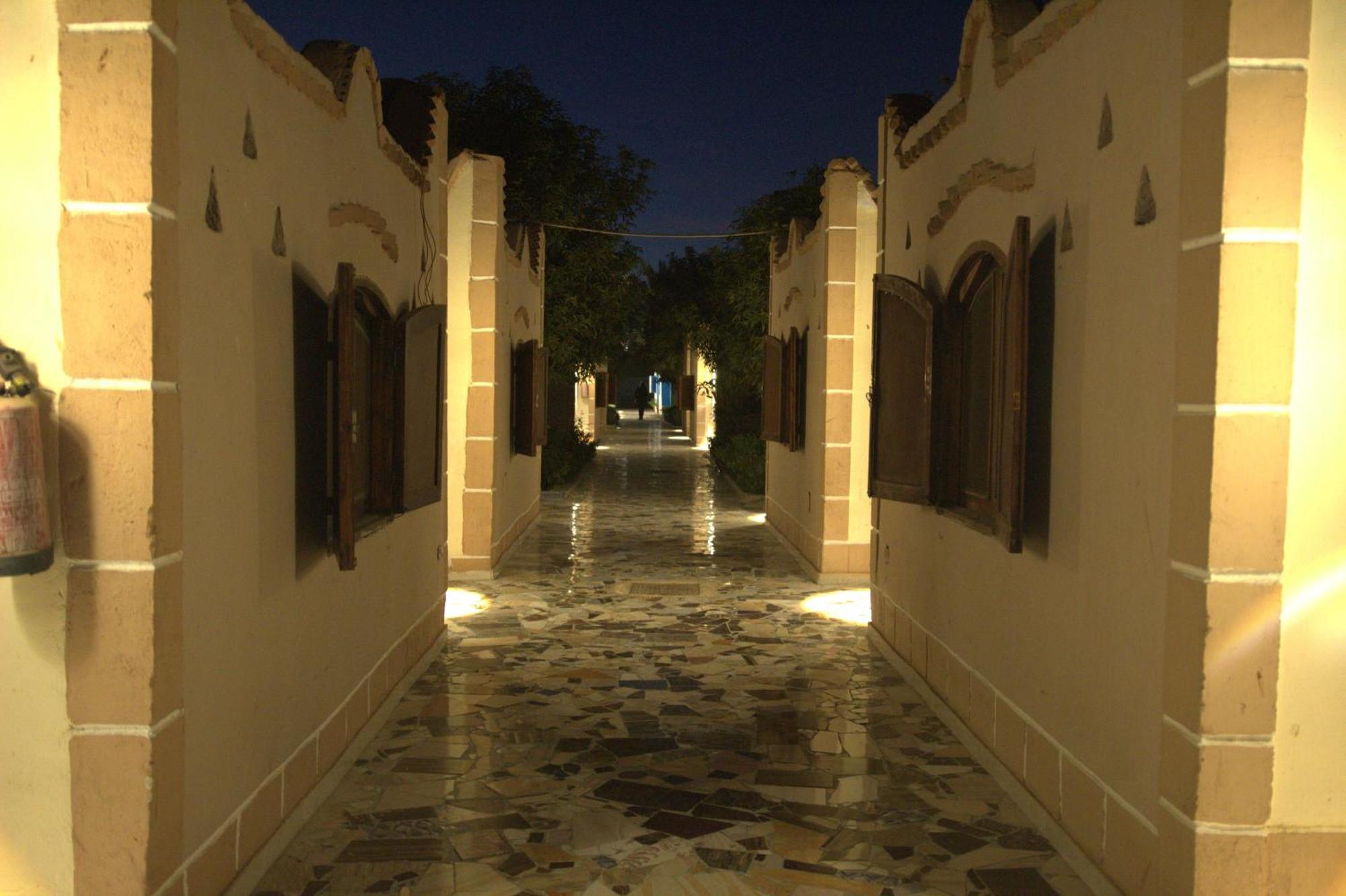 Al Baeirat Hotel Luxor Eksteriør billede