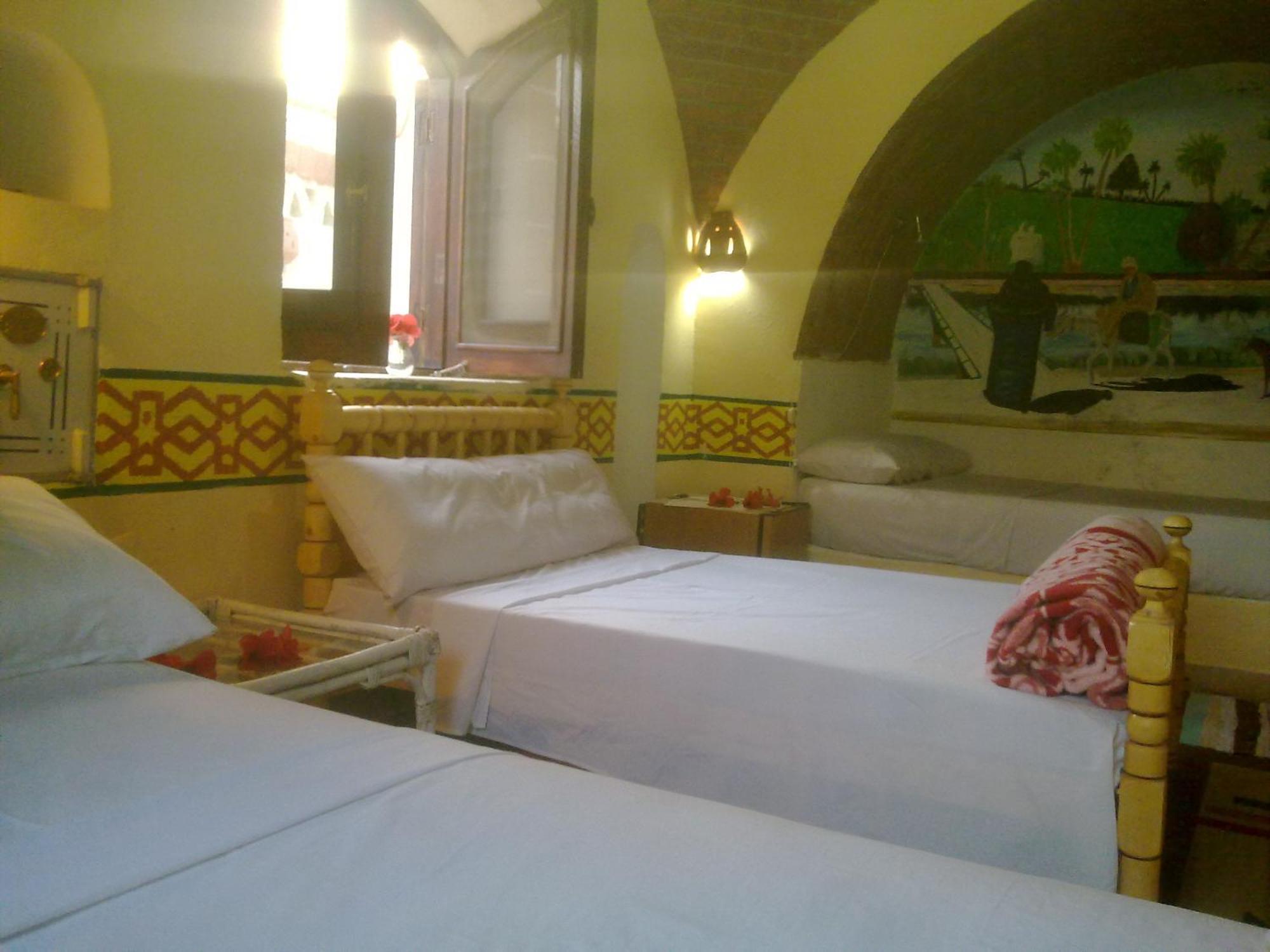 Al Baeirat Hotel Luxor Eksteriør billede